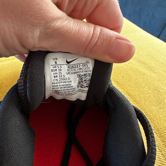 Nike Womens Flex Essential Tr Lt Running Trainers AQ8227 Sneakers Shoes 001 - Picture 2 of 6